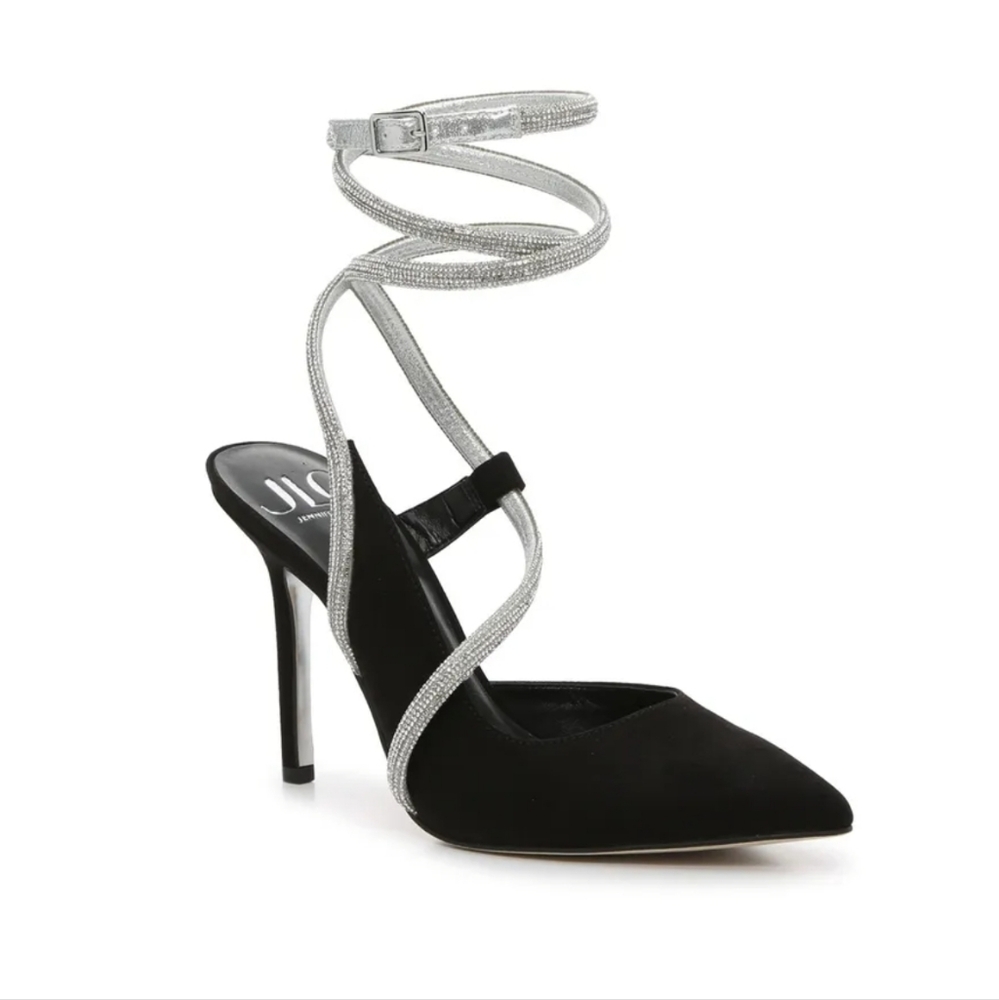 JLO Paz Pump